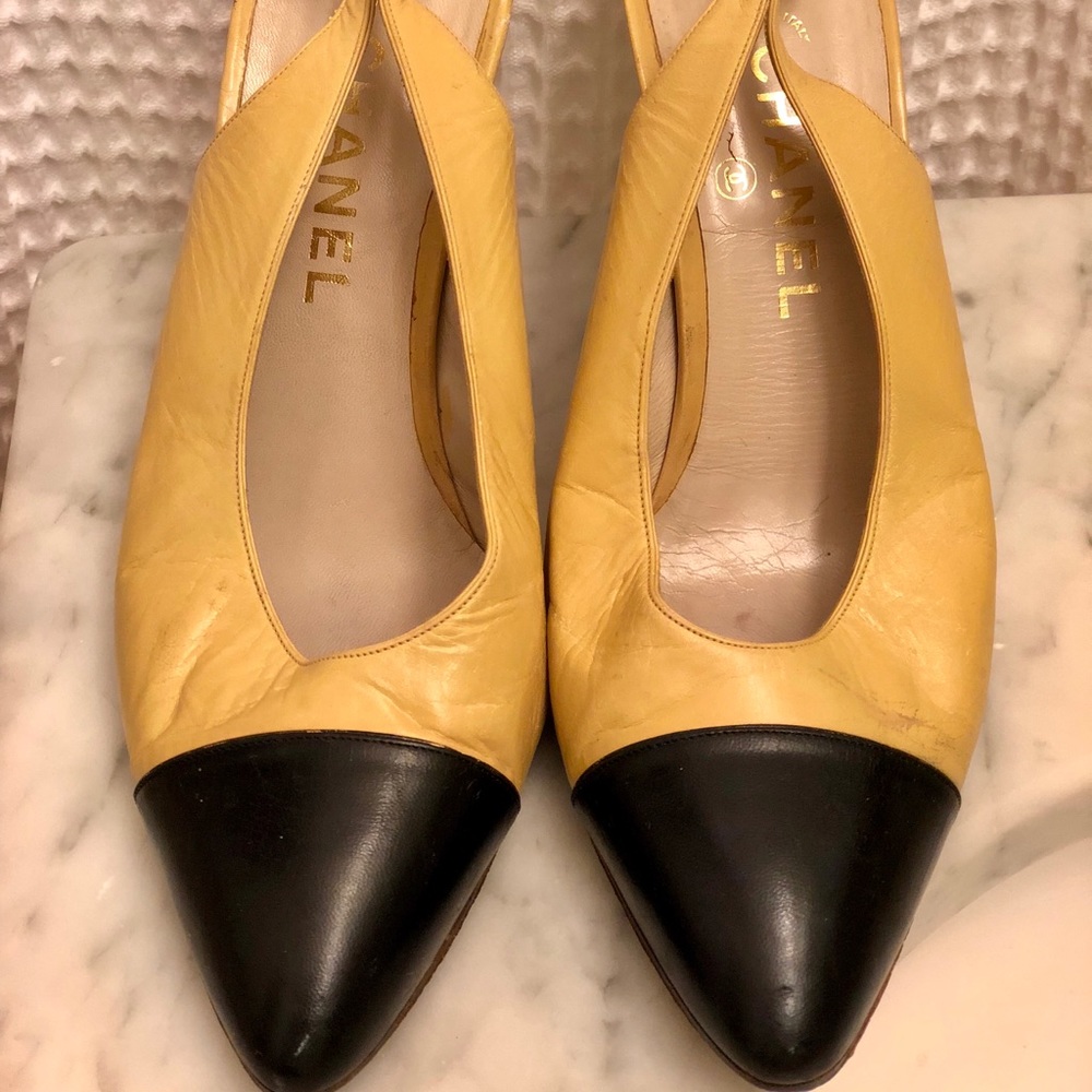Chanel vintage slingbacks